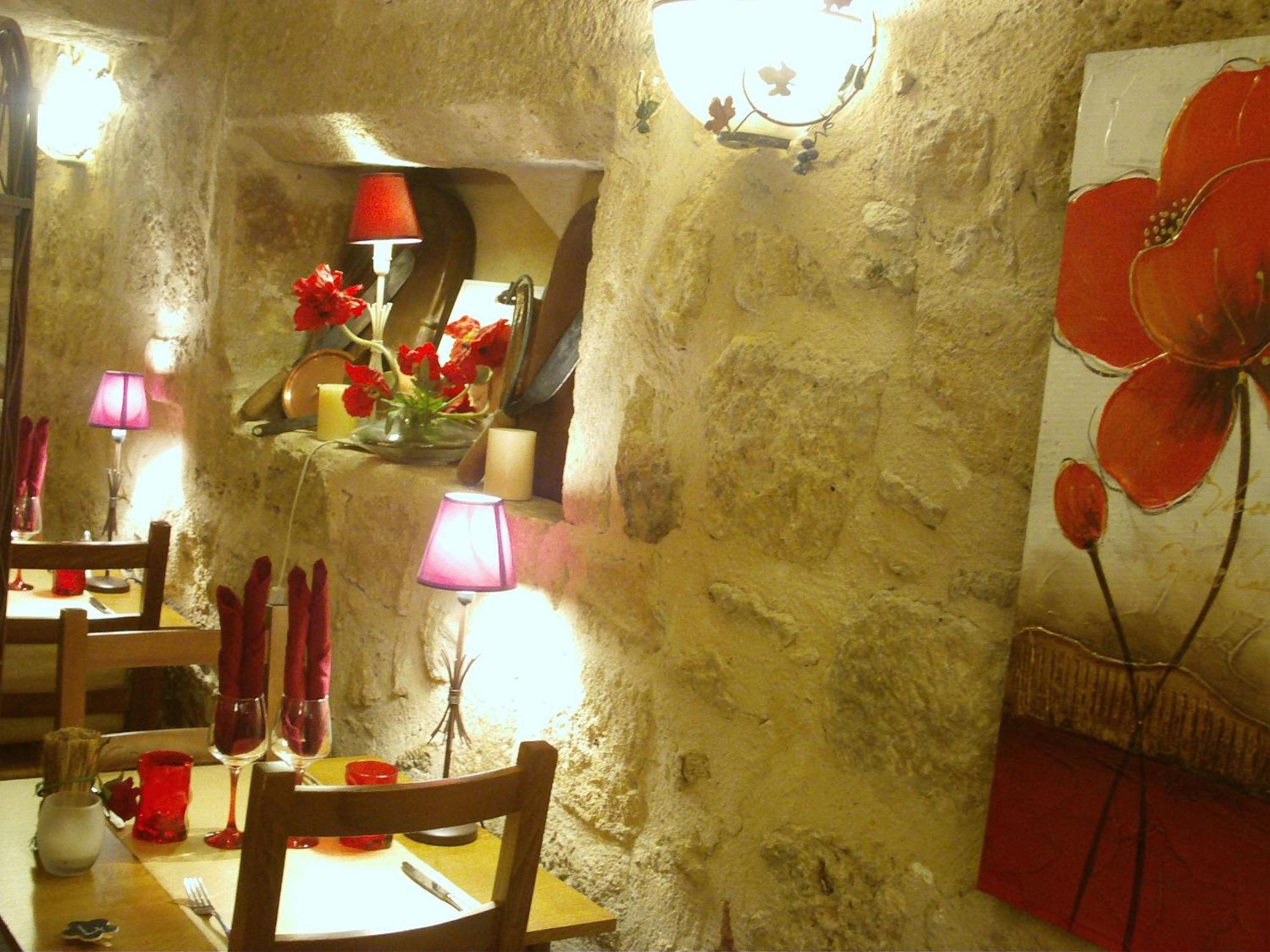 Saint-Macaire Appart'Hotel Les Tilleuls מראה חיצוני תמונה